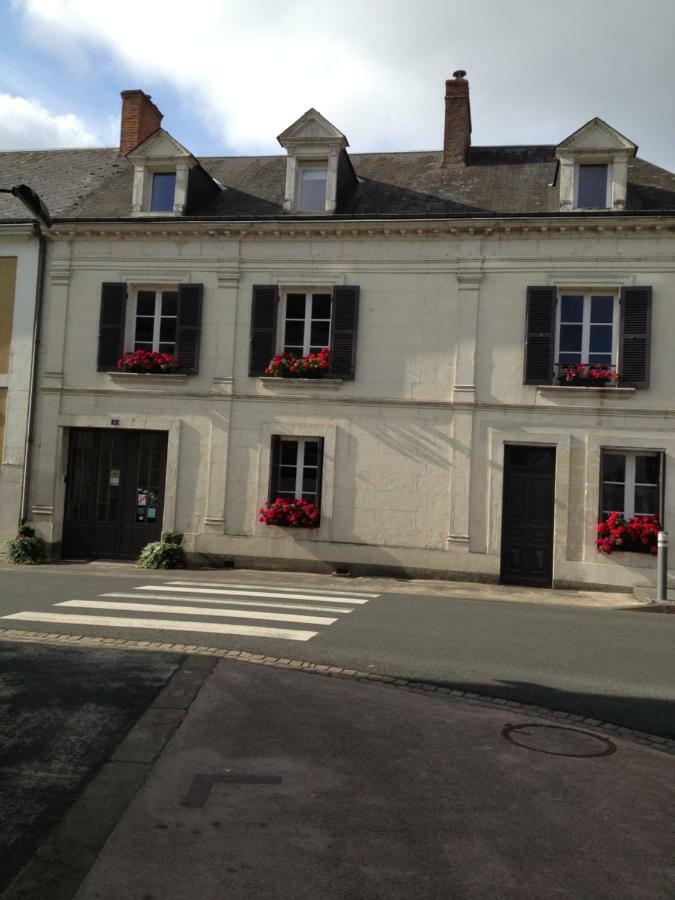 Le Chaton Rouge Saint-Pierre-du-Lorouër Buitenkant foto